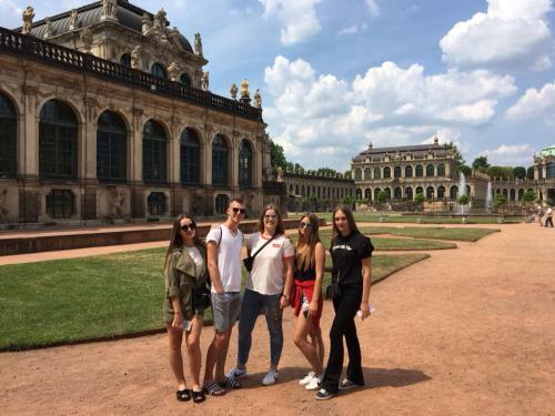 35049812 765887483605077 4526588572966322176 n