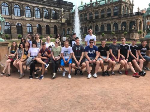 35067618 765887486938410 3469350530168389632 n-1